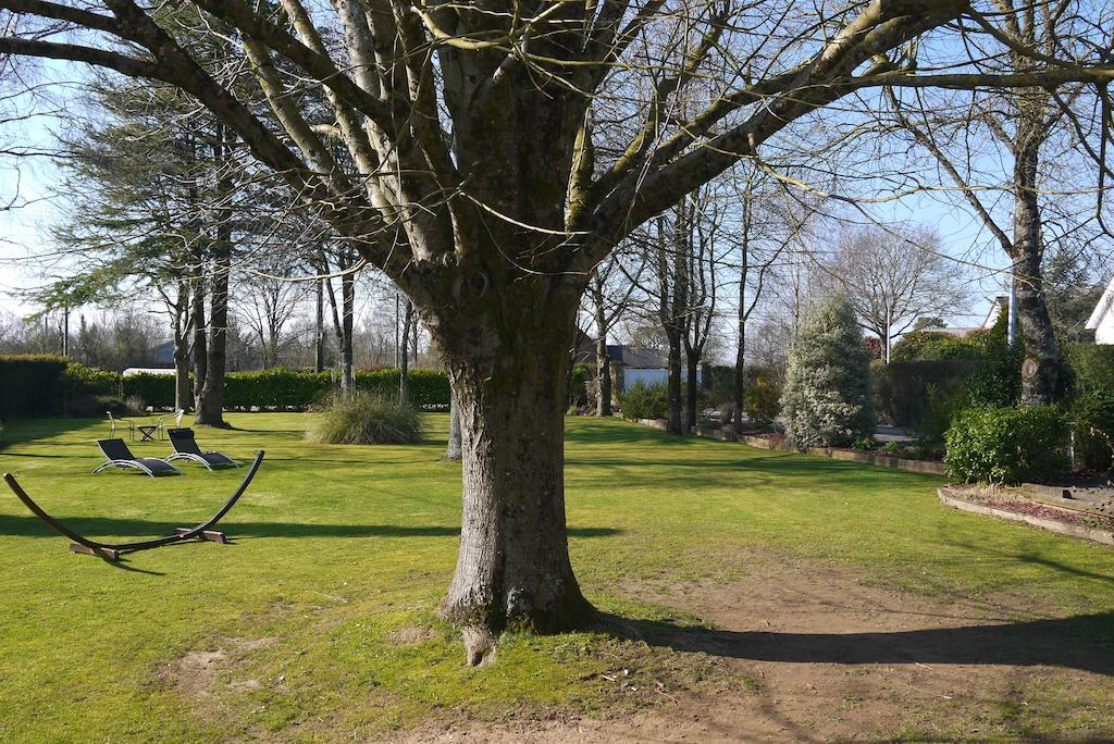 Le Clos De Kerhouil Saint Anne-dʼAuray Exteriör bild